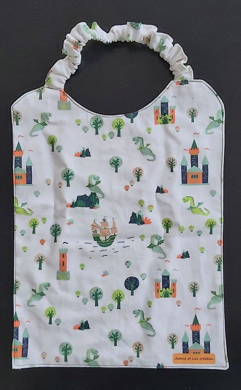 Serviette élastiquée « les chevaliers »